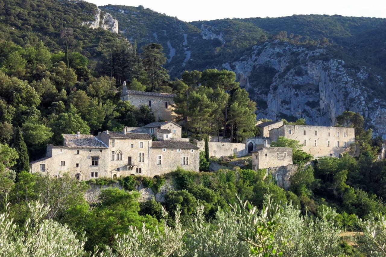 La Buissonniere Oppède Exterior foto